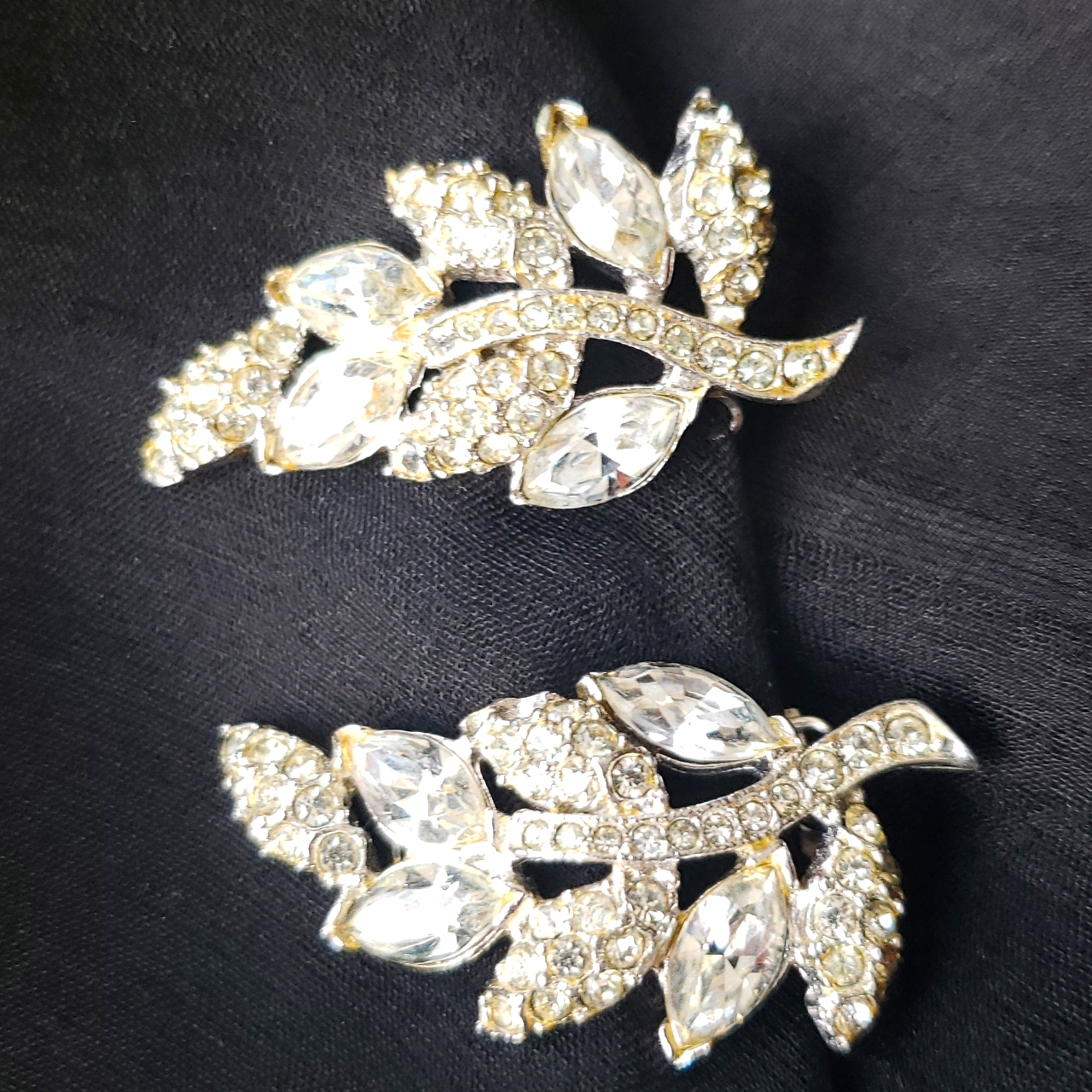 Hpvtg Richelieu Rhinestone Earclip
